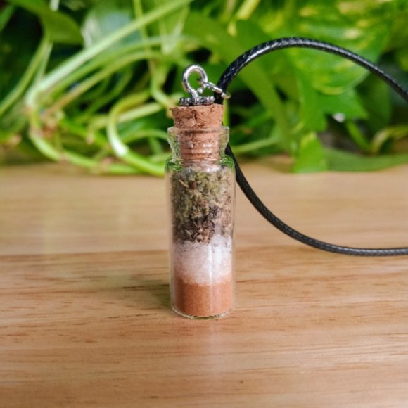 Banishing Spell Jar- Banish Negative Energy and People- Get Rid of Evil - Picture 1 of 1